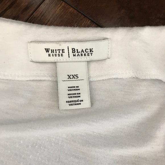 White top - Picture 2 of 2